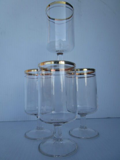 Four Piece Glass Set with Metallic Gold Bordering