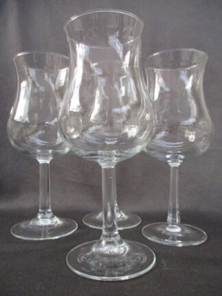 Pop Belly Wine Glass Set With Rounded Graceful Curves