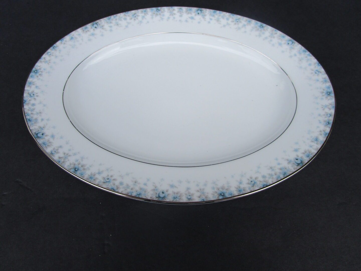 Kathleen Pattern Oval Platter from Japan