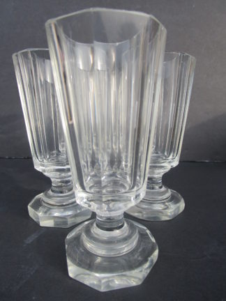 Beautifully designed five piece glass set available for sale