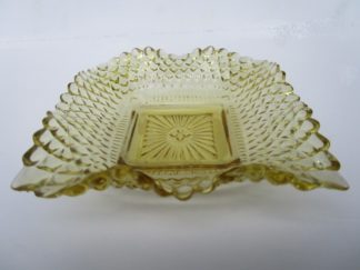 Indiana Glass traditional pattern ruffled bowl 8