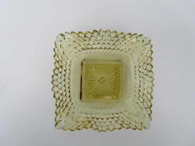 diamond point pattern square glass bowl with ruffled rim