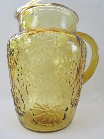 Anchor Hocking Spring Song Daisy Pattern Glass Pitcher