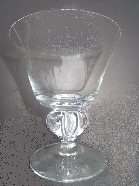 Clear Wine Glass with five sided short ball stems