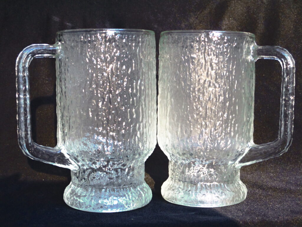 Indiana Glass Crystal Ice Pattern Mug Set