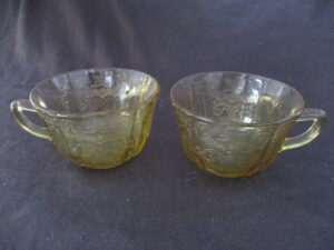 Federal Glass Madrid Pattern Yellow Depression Glass Cups