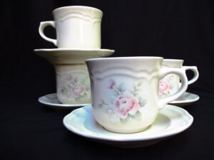 Pfaltzgraff Stoneware Corp. Tea Rose Pattern Cup & Saucer Sets
