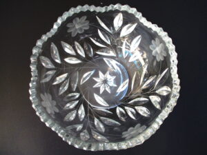Brilliantly Clear Crystal Bowl With Etched Flowers & Foliage Deep Saw Tooth Rim